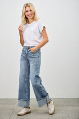 Mid Rise Cuffed Jeans With Stretch Jeans Saige Jeans