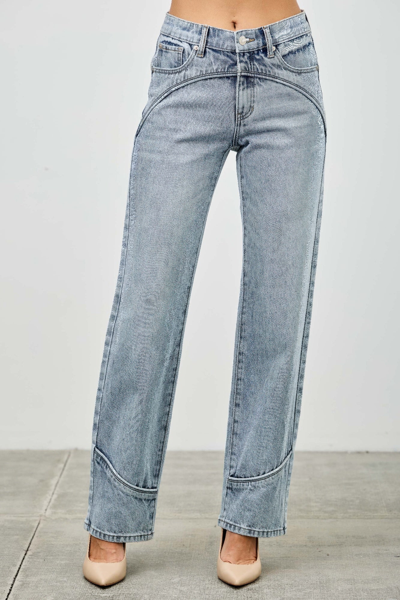 Mid Rise Straight Jeans With Piping Saige Jeans