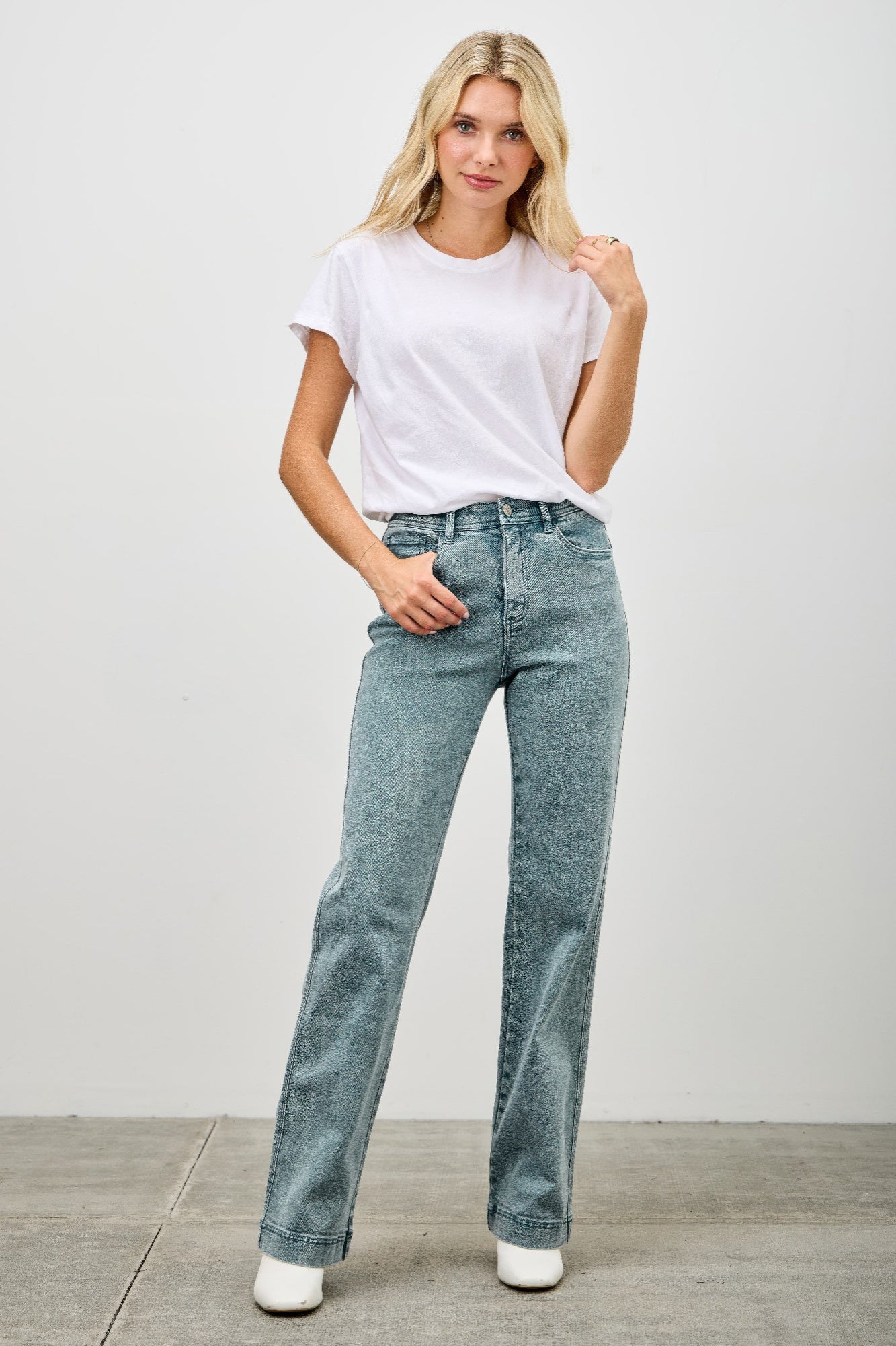 High Rise Slim Wide Straight Jeans Saige Jeans