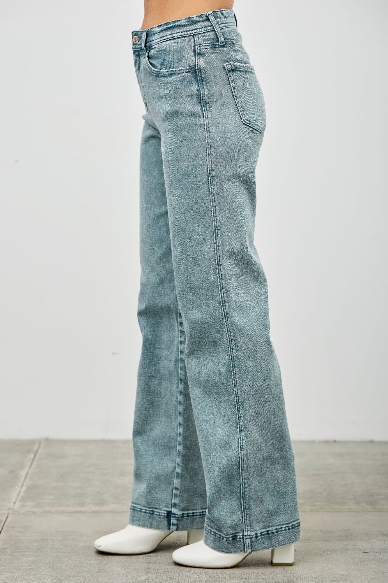 High Rise Slim Wide Straight Jeans Saige Jeans