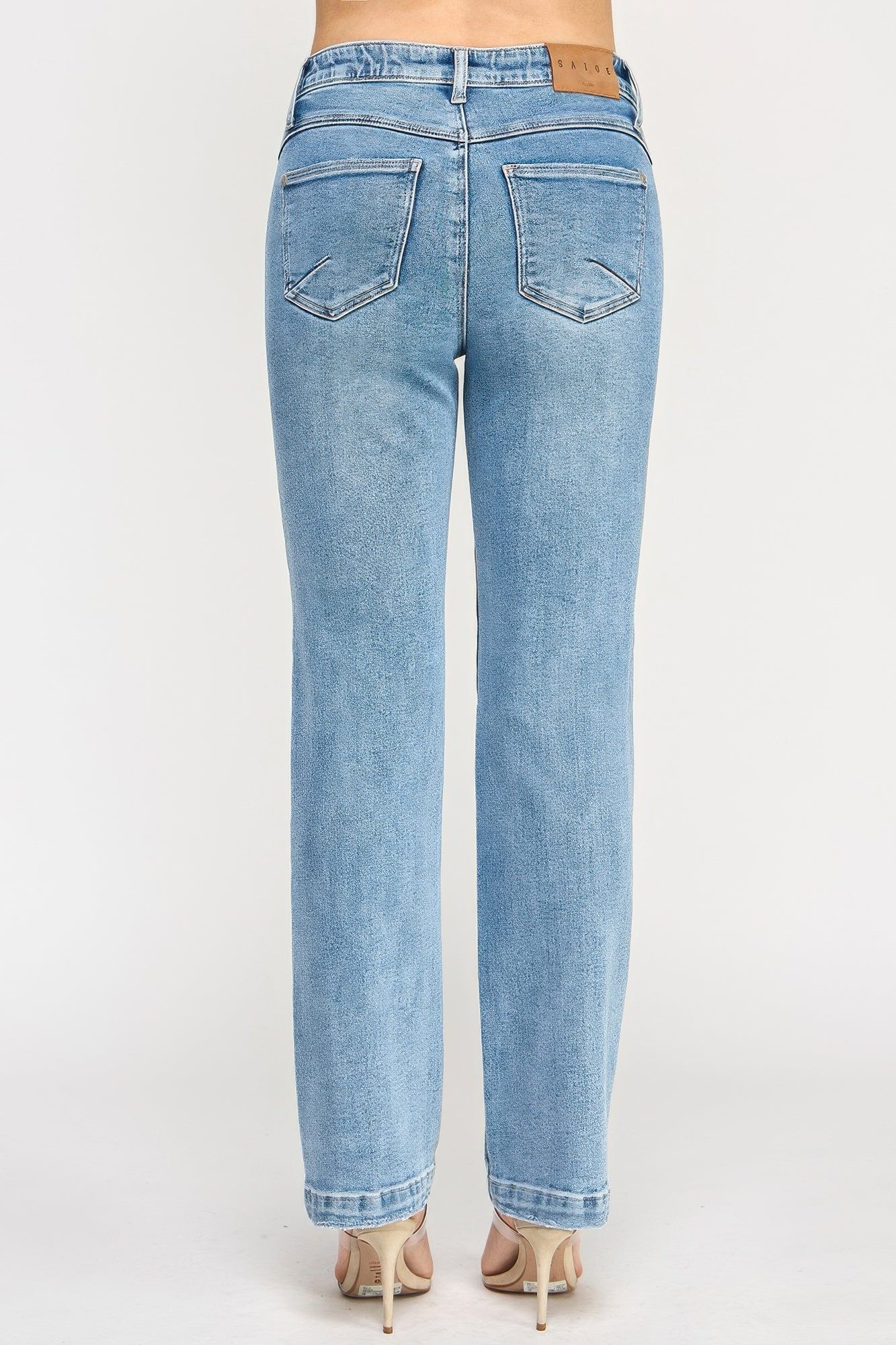High Rise Dad Jean With Scallop Pocket Saige Jeans