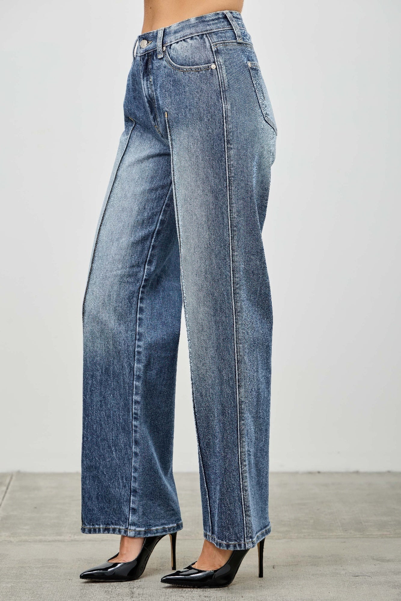Mid Rise Straight Jeans With Pintuck Saige Jeans