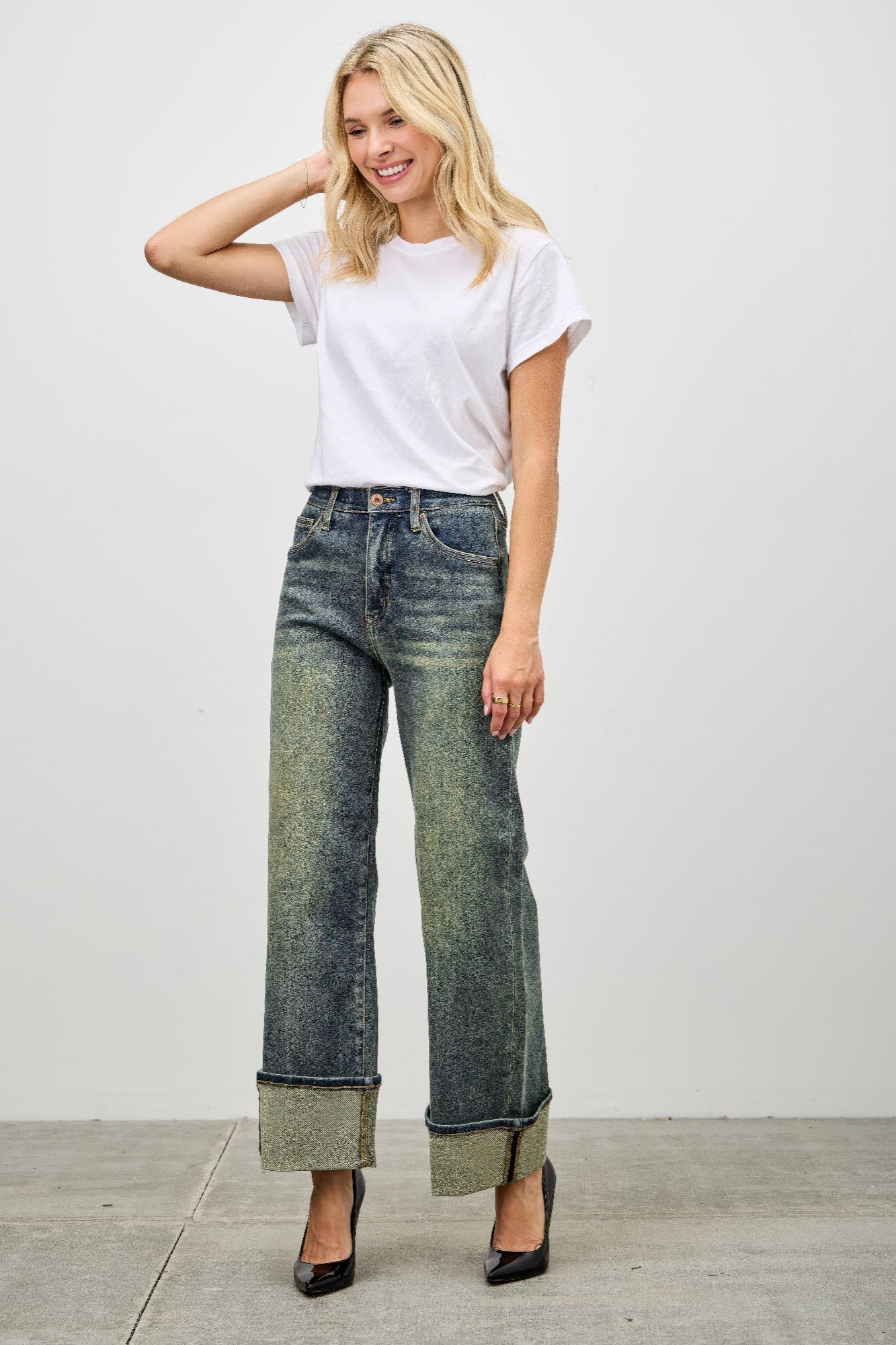 High Rise Dirty Wash Cuffed Jeans With Stretch Saige