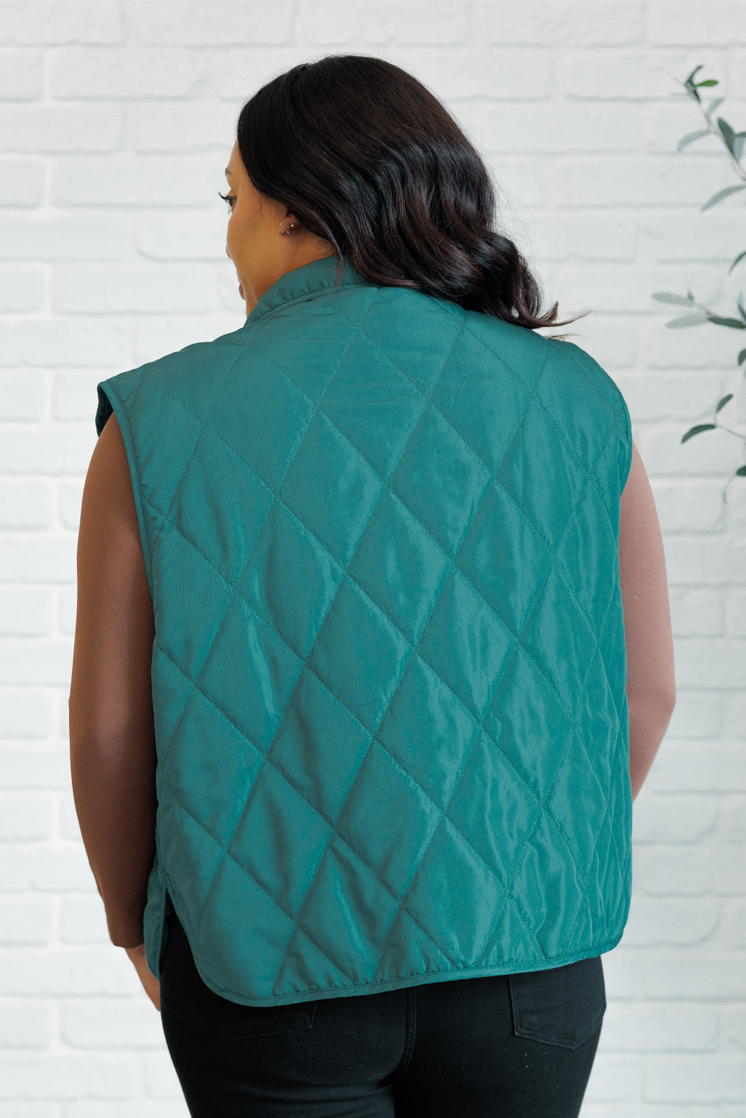 Layering Queen Quilted Puffer Vest in Hunter Green Haptics   