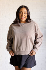 Quick Fix Mineral Wash Crew Neck Pullover in Mocha Rae Mode   