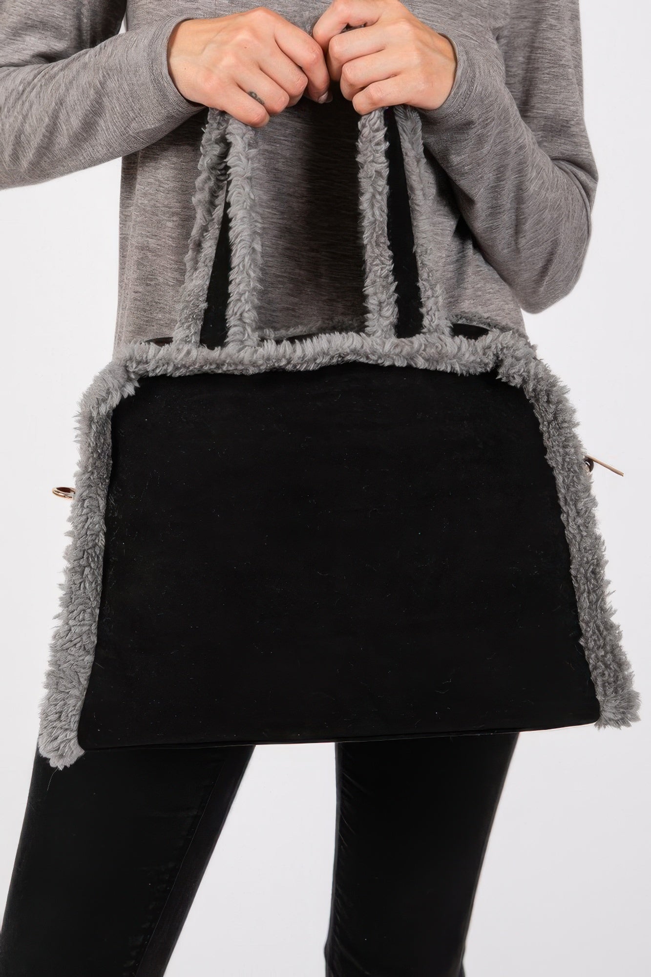 Fleece Trimmed Solid Tote And Crossbody Bag Simmer & Fay Black