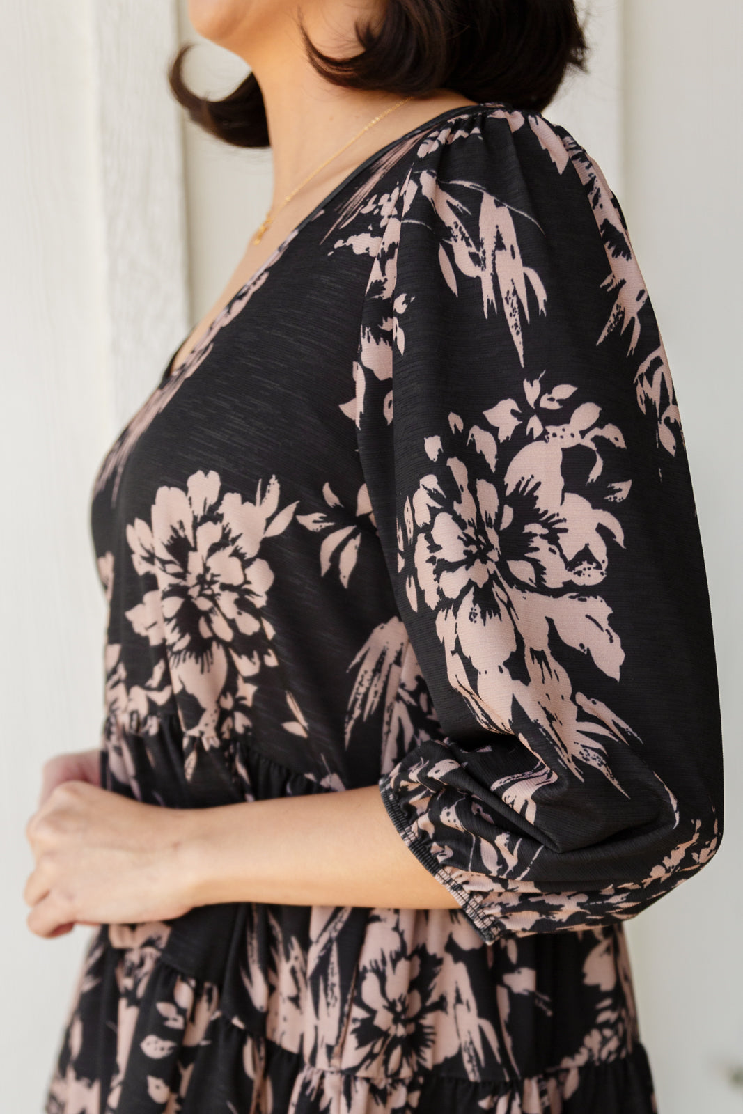 Tiered 3/4 Sleeve V-Neck Floral Top - Shopin LA SALE