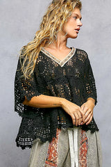 V-Neck Crochet Top with Scalloped Hem POL