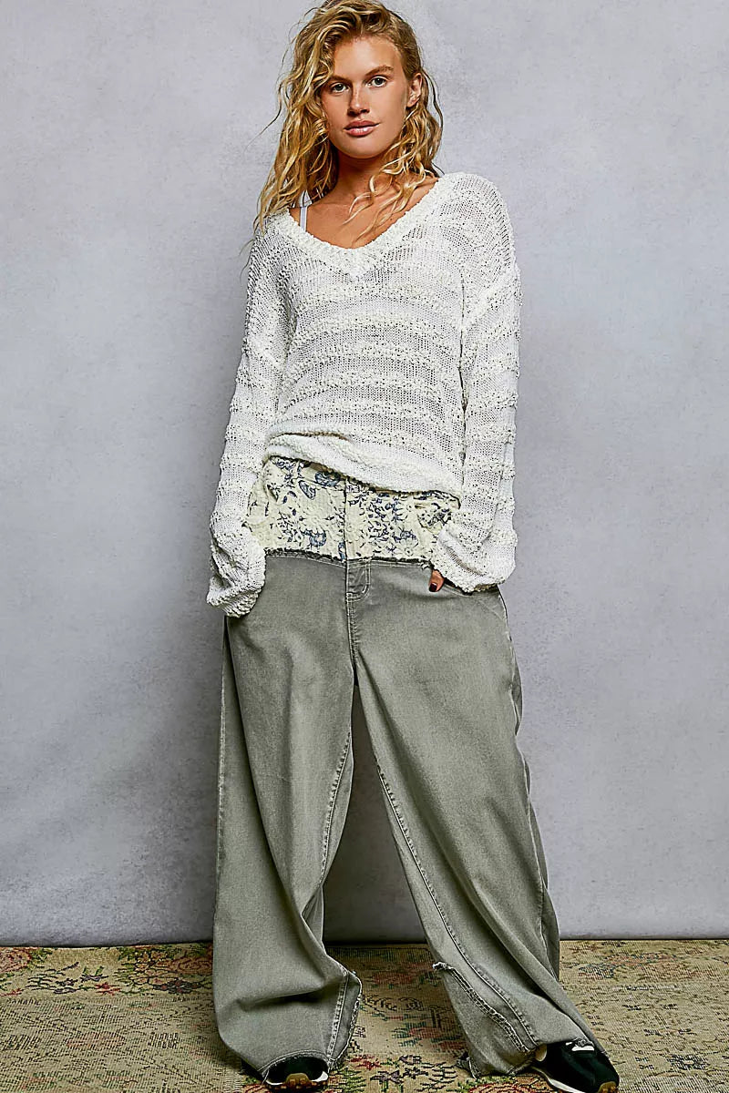 Stripe Pattern V-Neck Long Sleeve Knit Top POL