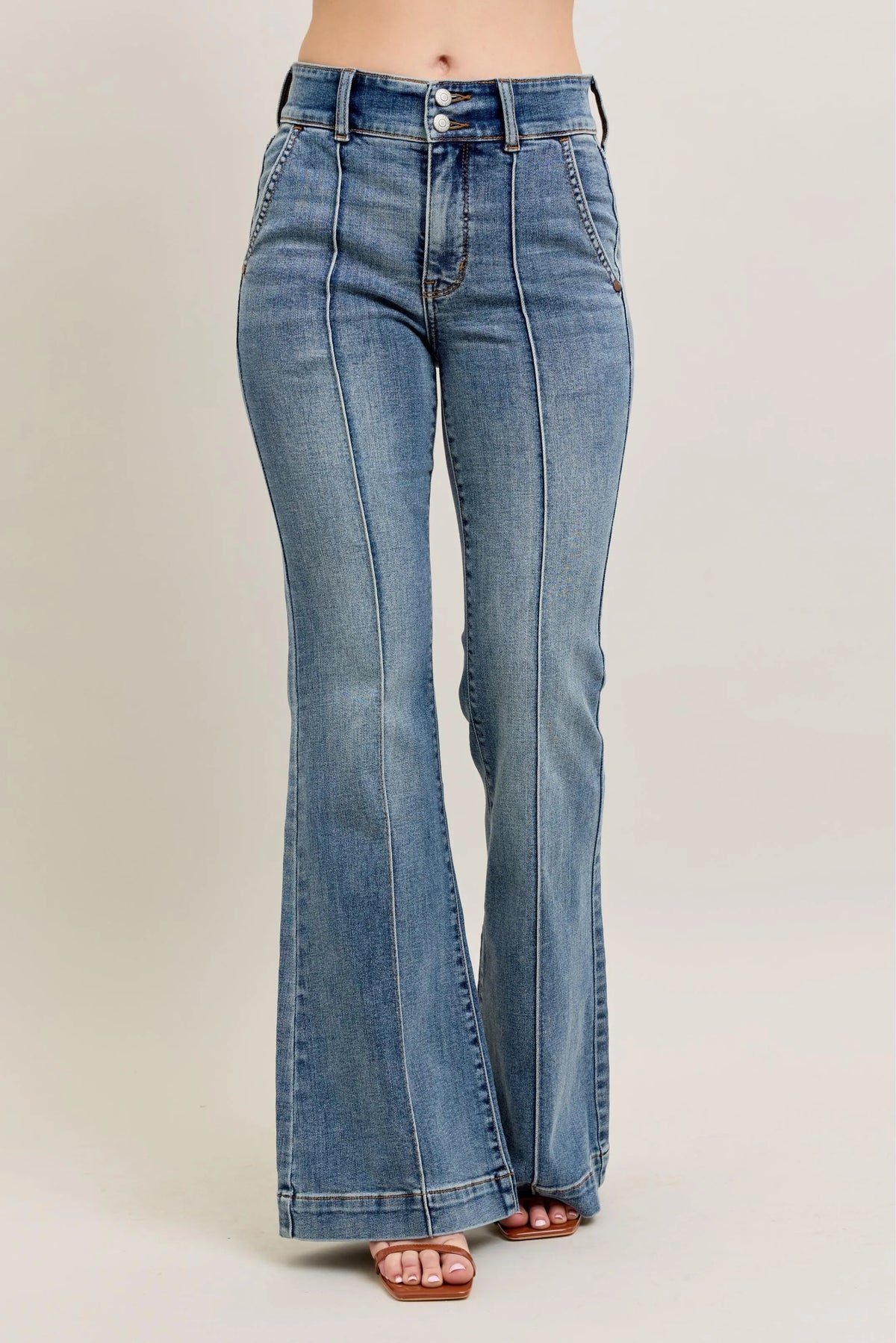 High-Waist Flare Denim Jeans with Front Seam With Plus Size Judy Blue MD 0(24)