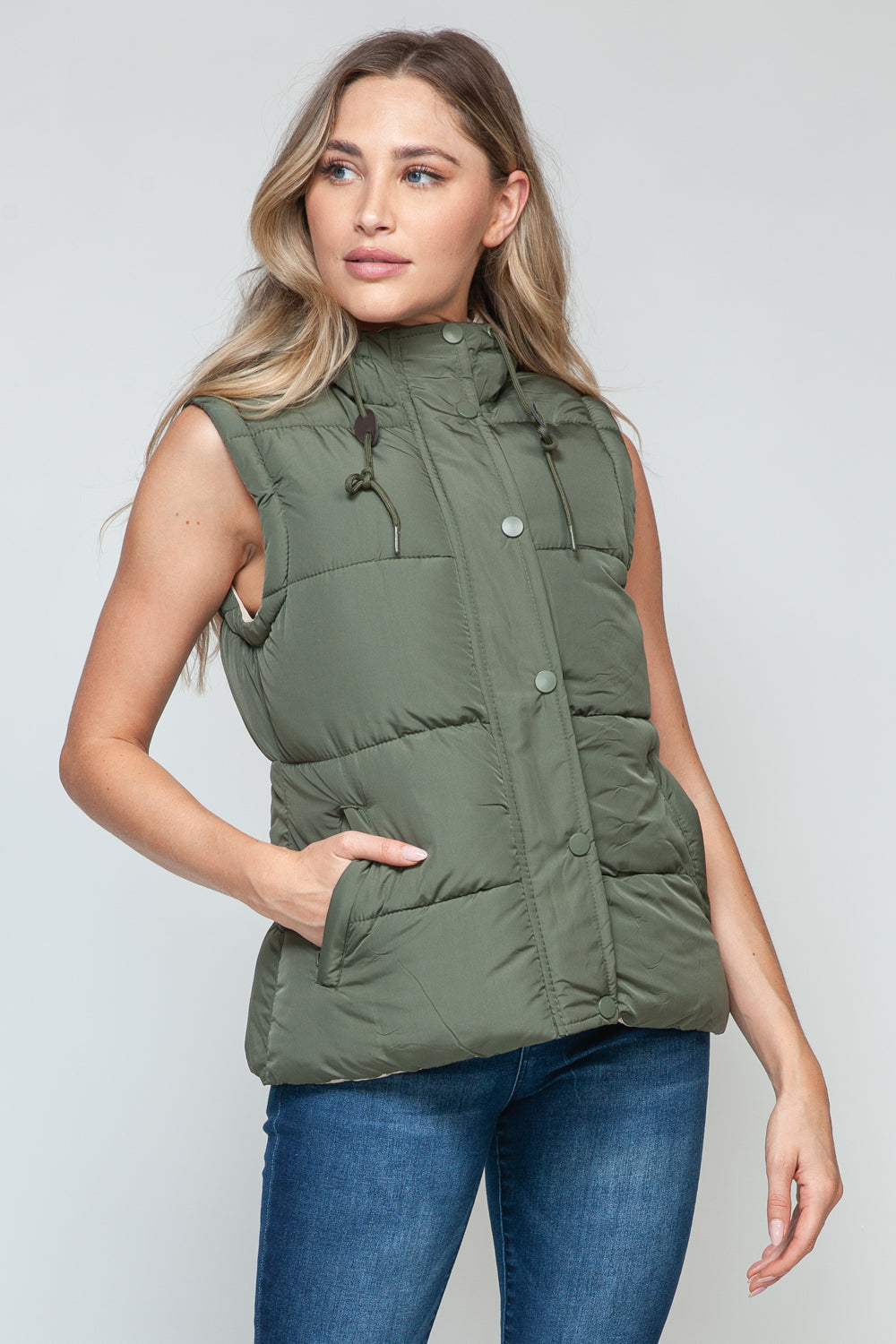 Snap and Zip Closure Hooded Vest Snobbish   