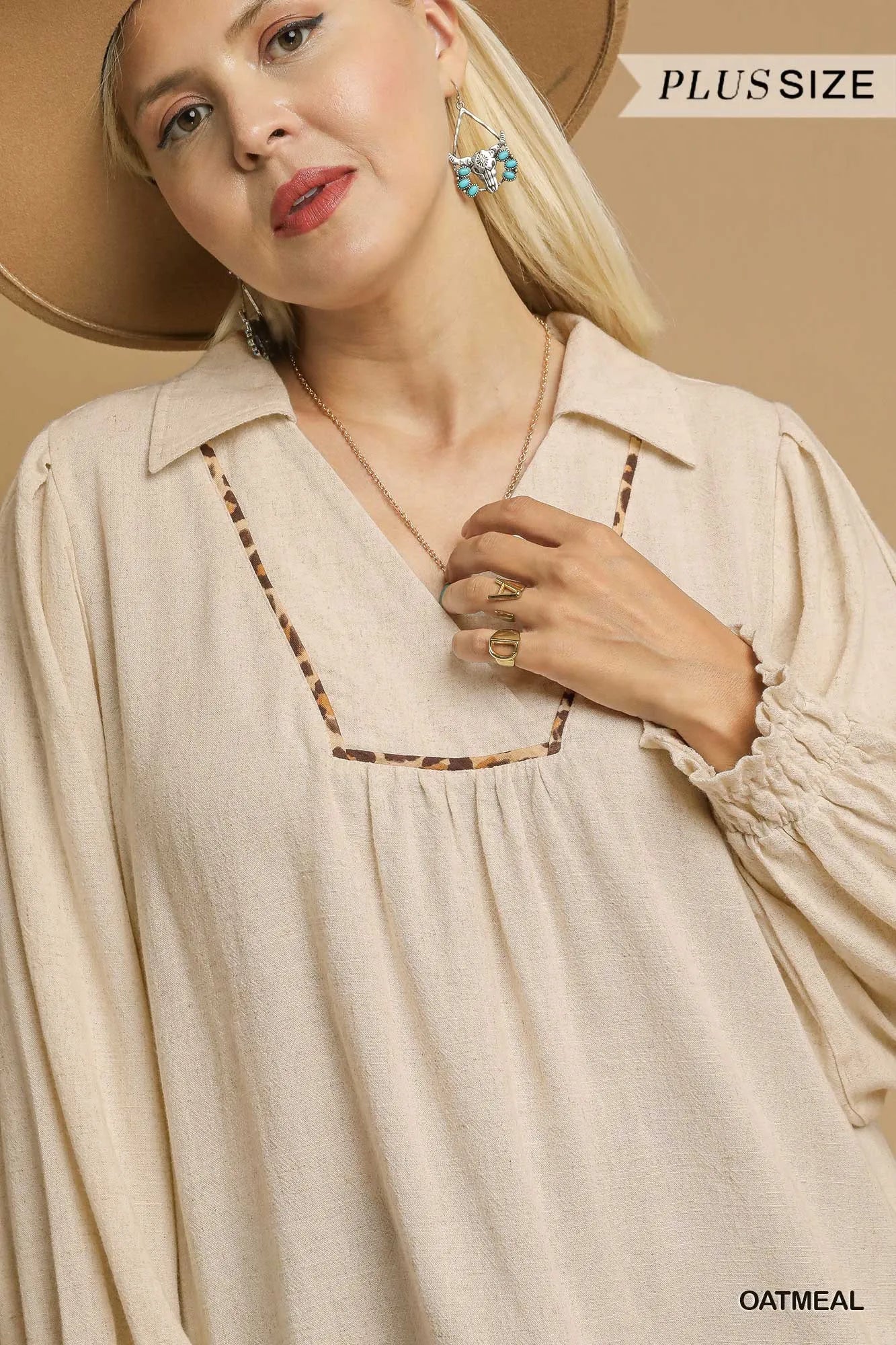 Linen Scallop Hem Blouse with Contrast Trim with Plus Size Umgee