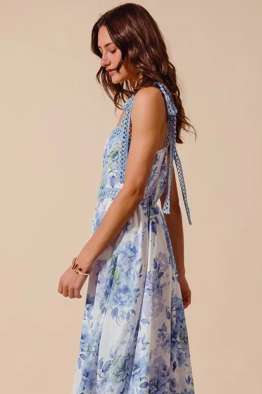 Floral Print Flowy Maxi Dress with Lace Ribbon Tie So Me