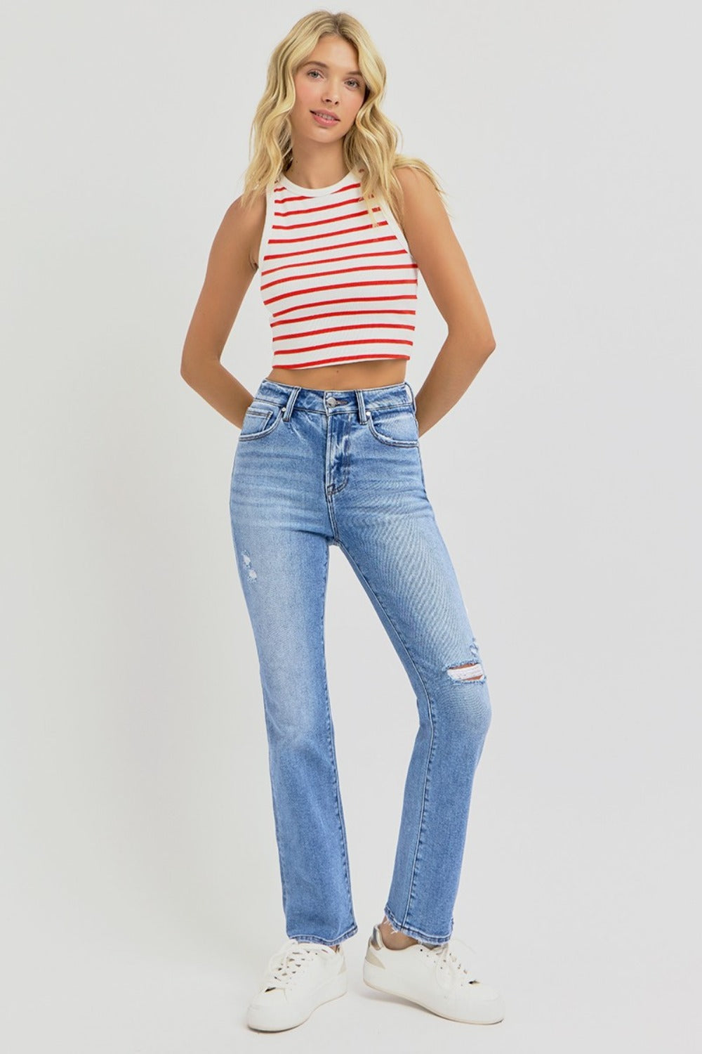 Distressed High-Rise Ankle Straight Jeans Risen   