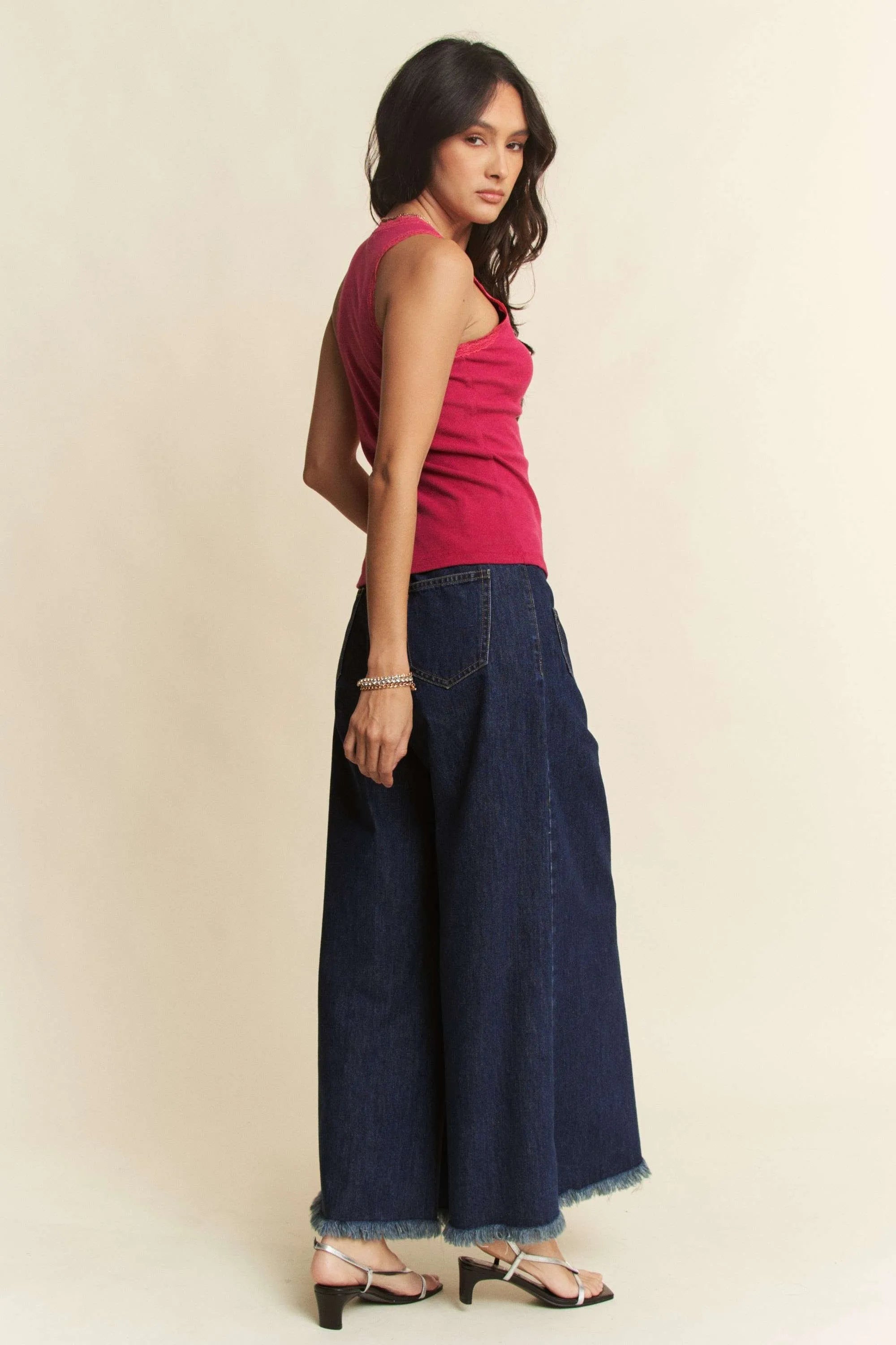 Patch Pocket Wide Leg Culotte Jeans Davi & Dani