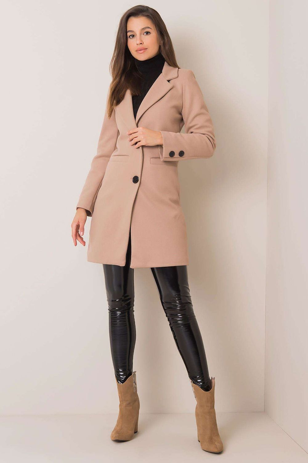 Classic Buttoned Long Overcoat Och Bella beige S 