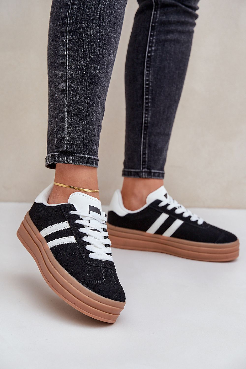 Eco-Suede Striped Platform Sole Low Top Sneakers Step in style