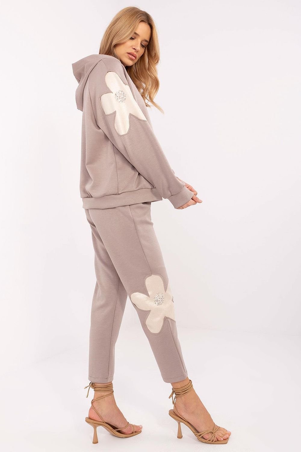 Flower Power Tracksuit Hoodie Set Italy Moda beige 2 one-size-fits-all