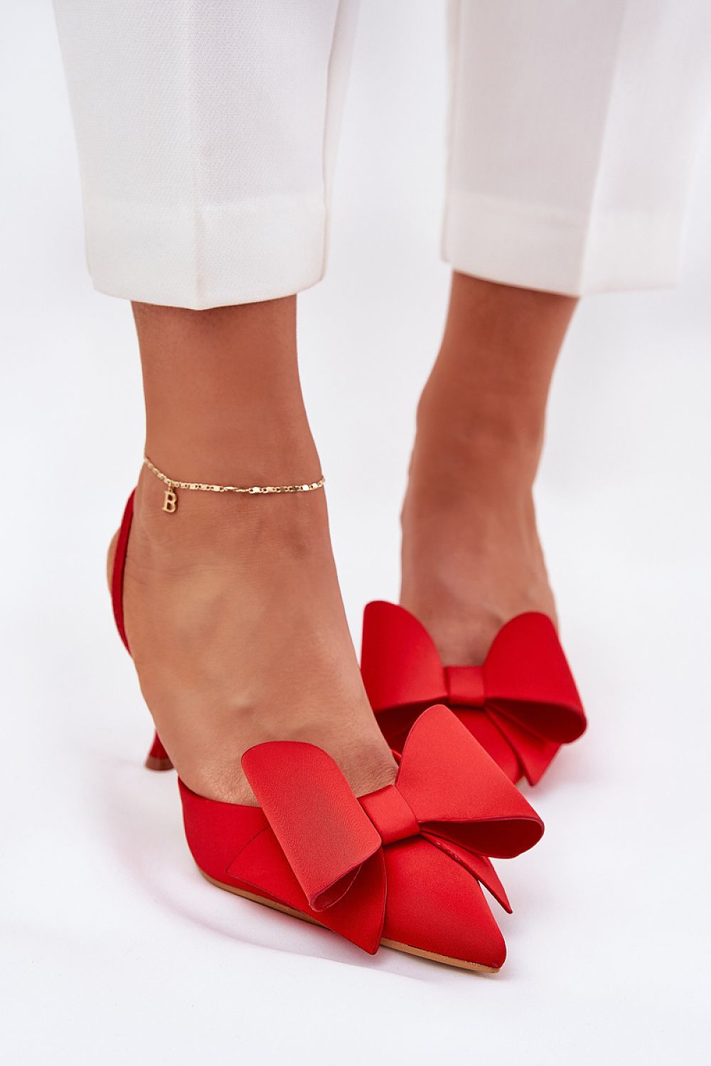 Slingback Bow Heel Pumps Step in style