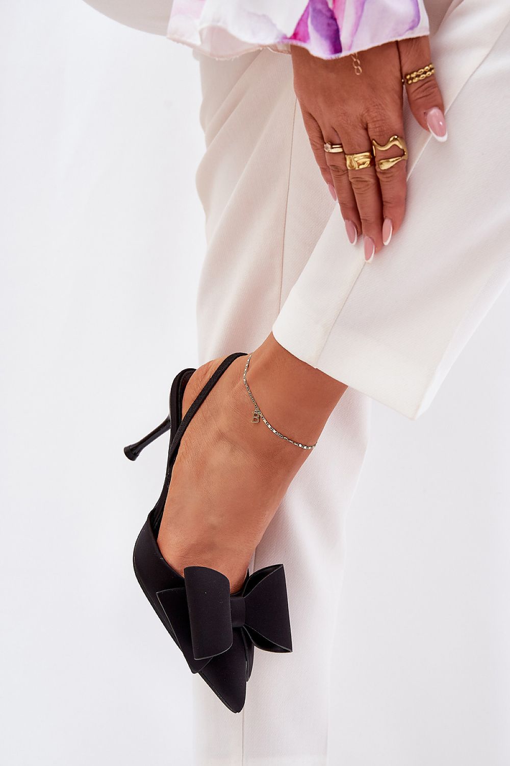 Slingback Bow Heel Pumps Step in style