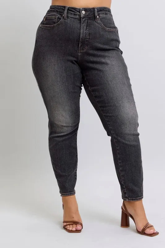 Mid Rise Tummy Control Slim Jeans Judy Blue