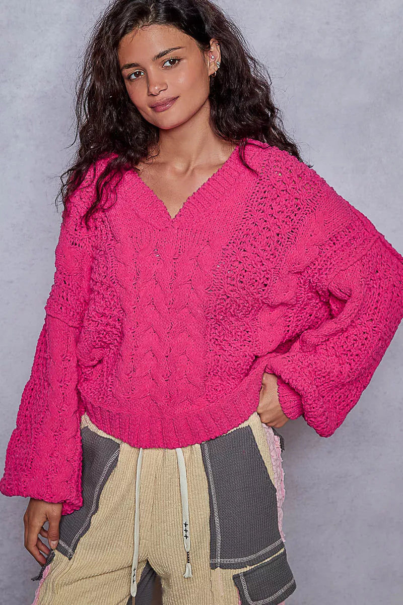 Cable-Knit Solid V-Neck Cropped Sweater POL