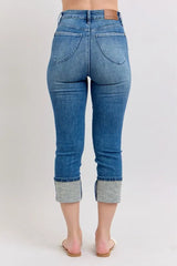 Skinny Cuff Capris Jeans with Pockets with Plus Size Judy Blue