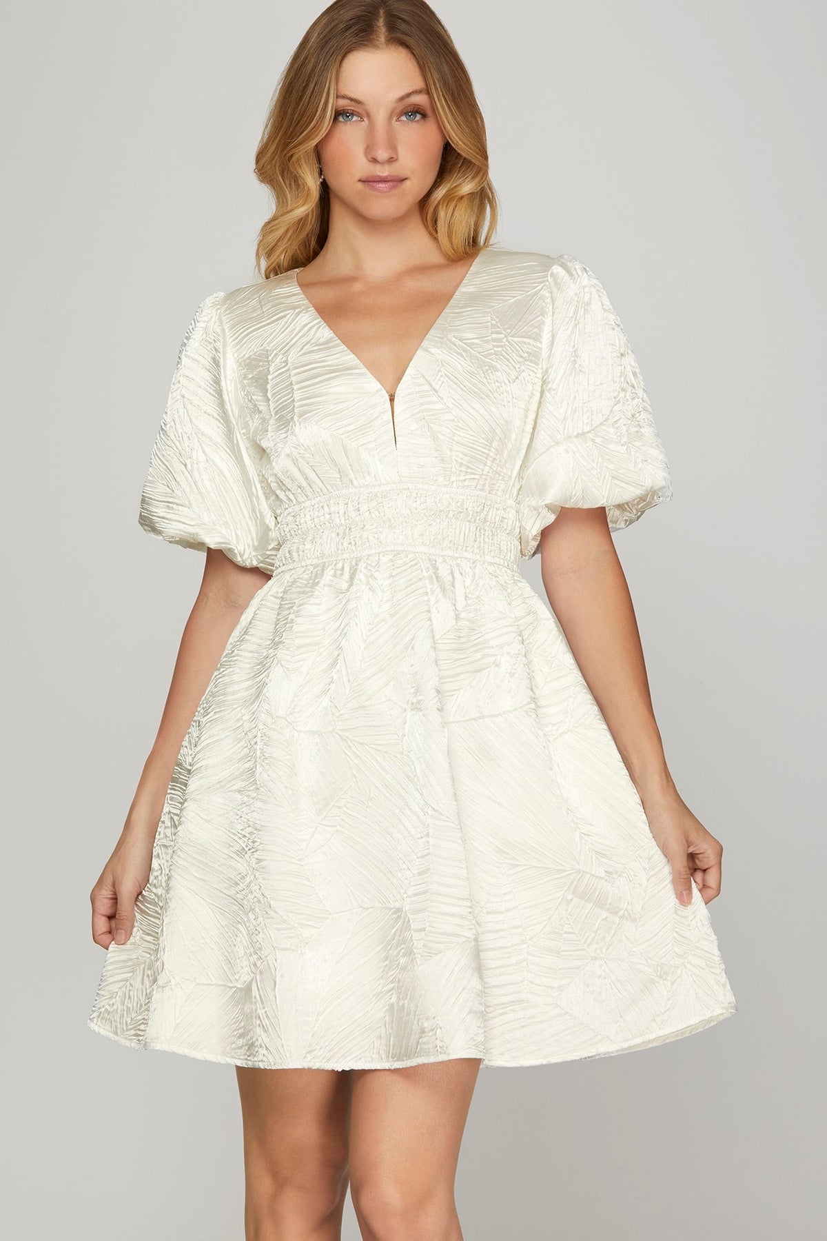 Crinkle Woven V-Neck Balloon Sleeve Mini Dress She + Sky OFF WHITE S