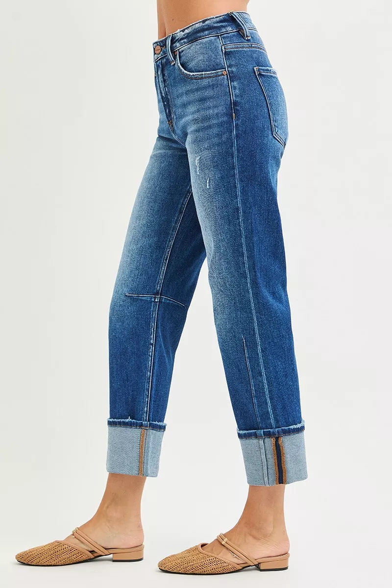 High Rise Straight Jeans with Distressed Hem Risen