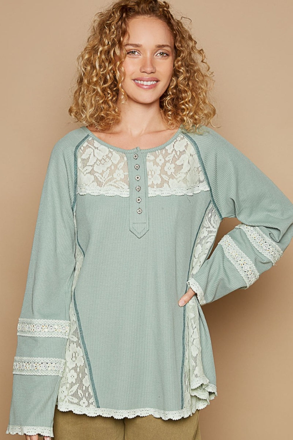 Round Neck Long Sleeve Lace Trim Thermal Top POL   