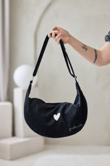 Hobo Bag Heart - Black Garbanota