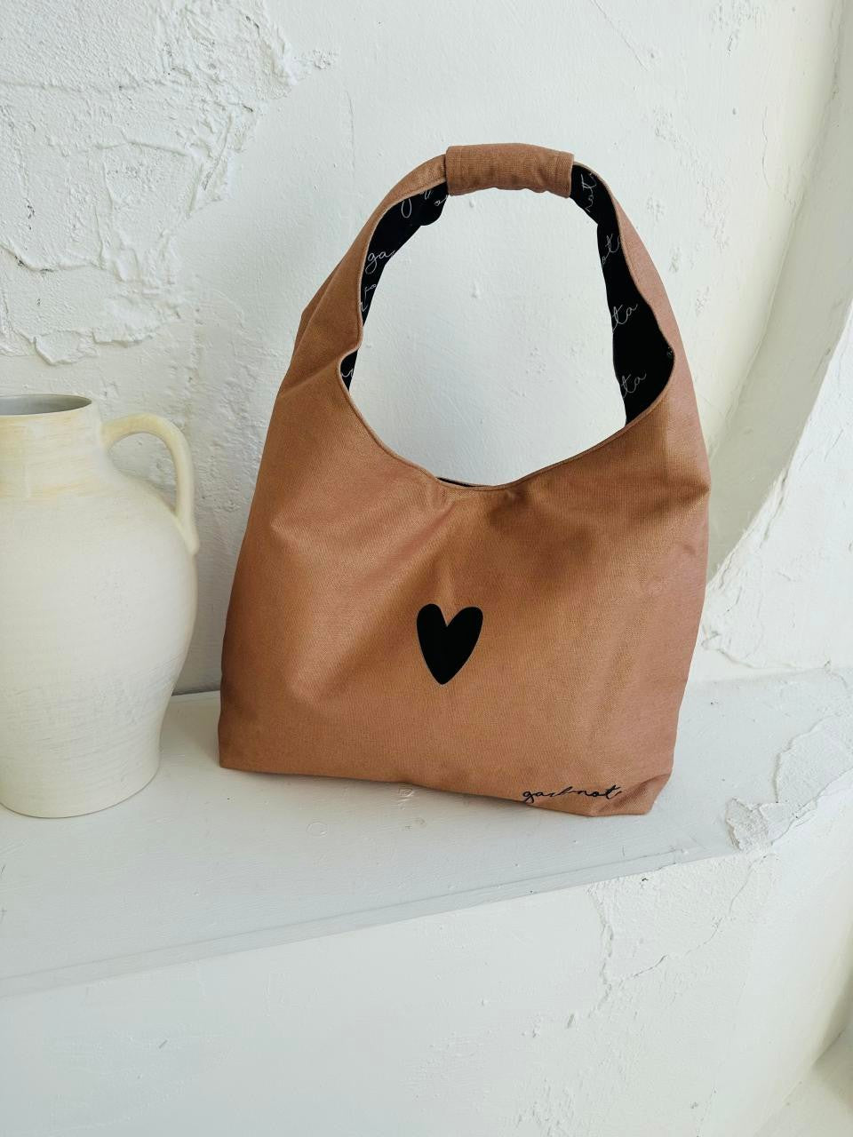 Moon Bag Heart - Cream Garbanota