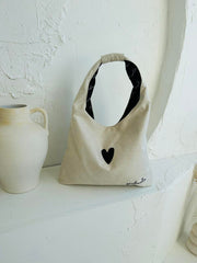 Moon Bag Heart - White Garbanota