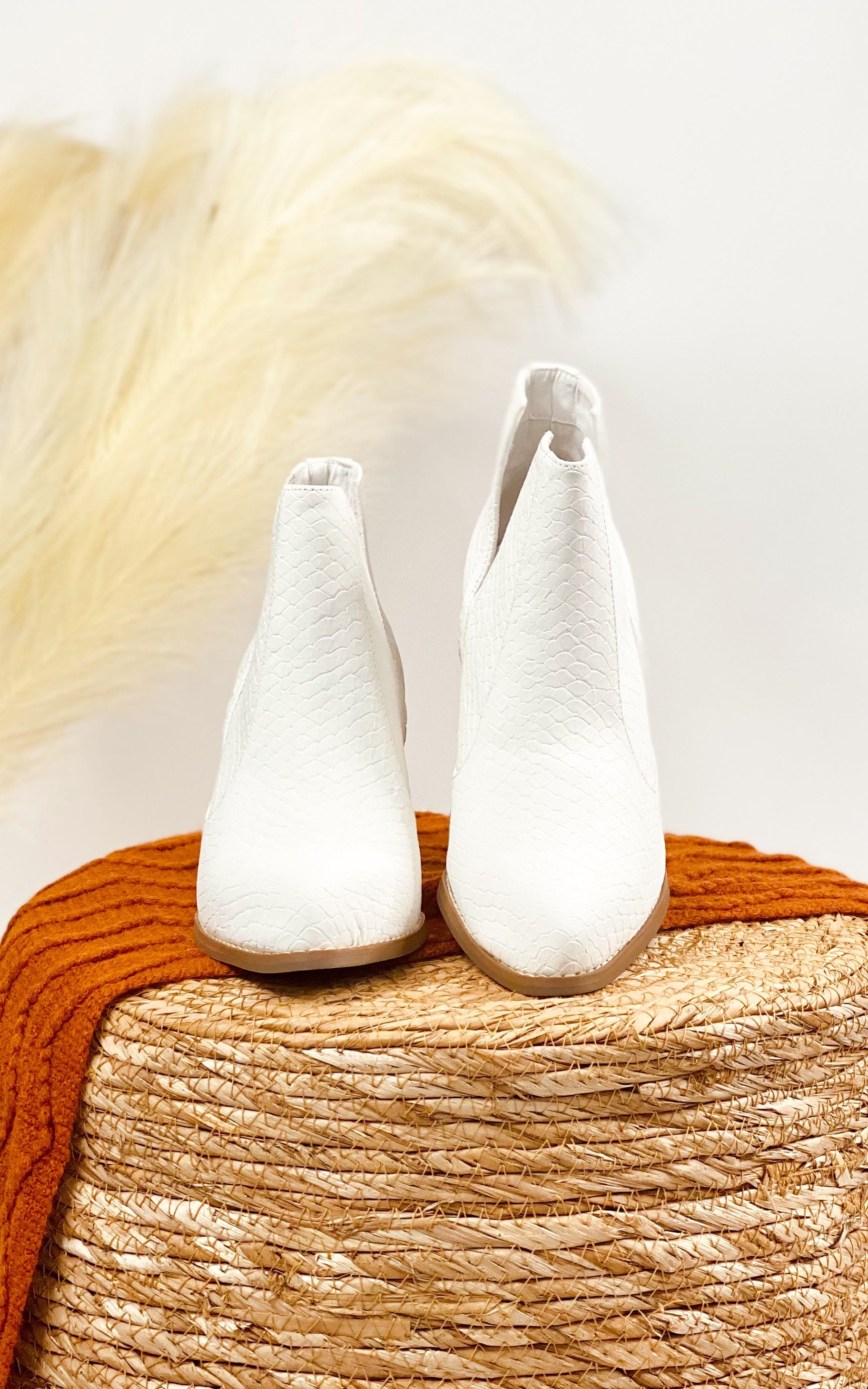 Tarim Bootie in White Not Rated   